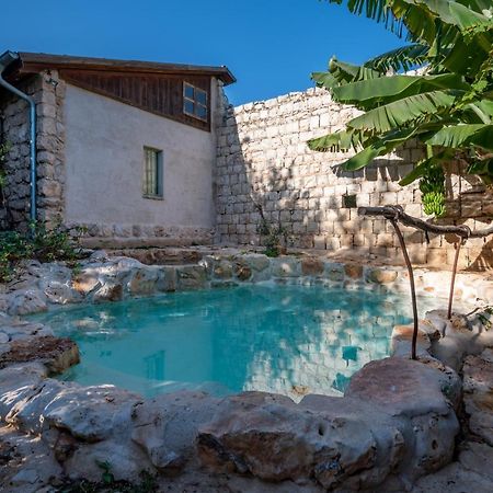 Hemdatya Stone Suites In The Galilee Ilaniya Exteriör bild