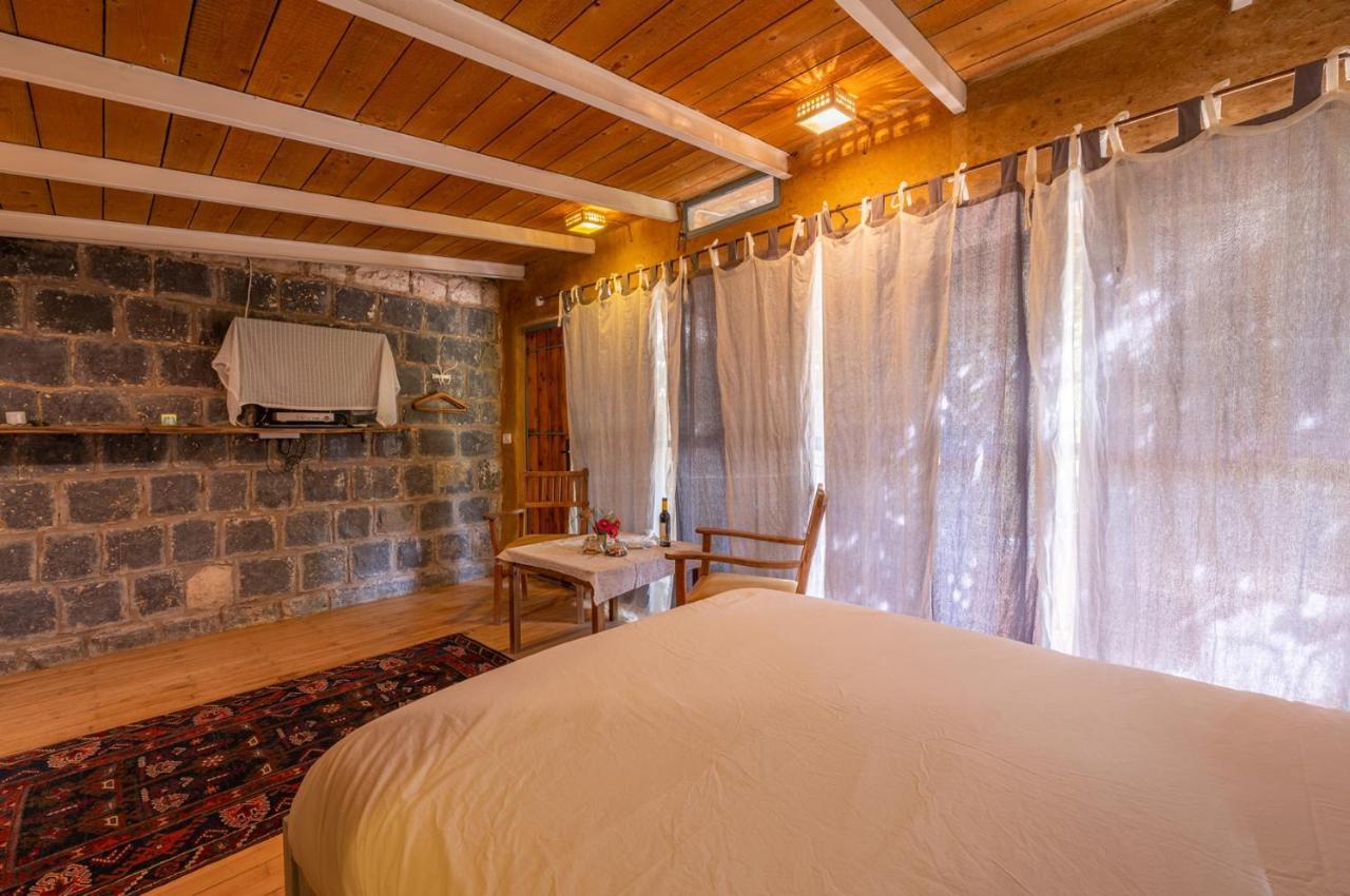 Hemdatya Stone Suites In The Galilee Ilaniya Exteriör bild